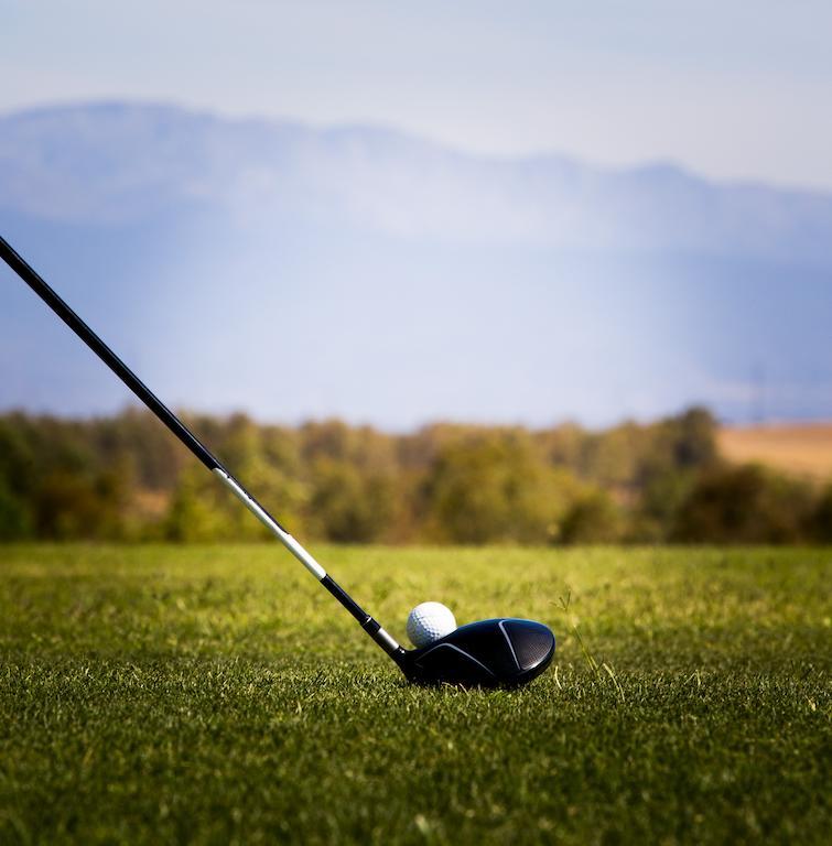 Vincci Valdecanas Golf El Gordo Exterior photo